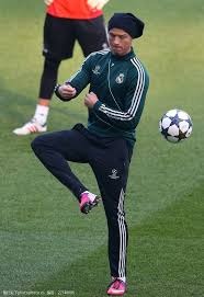 英超半场：卡什禁区后点抽射破门，维拉暂1-0阿森纳