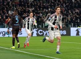 混团世界杯：12月5日赛程来了，国乒迎战德国队，日韩大对决